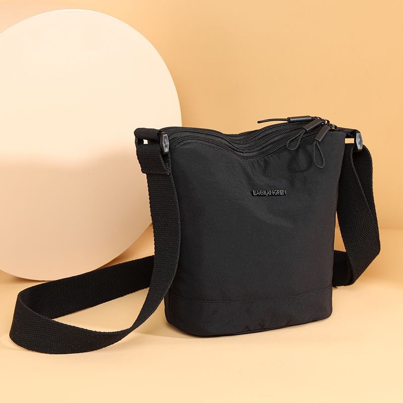 Geantă de umăr pentru bărbați — poliester-cotton; căptușeală: pânză; antibacterian; pentru bărbați; călătorii de relaxare