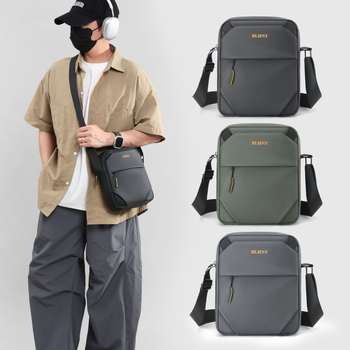 Muška crossbody torba za slobodno vrijeme i putovanja, vodootporna, membranski materijal, poliester podstava