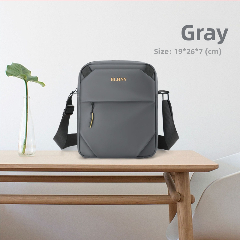 Muška crossbody torba za slobodno vrijeme i putovanja, vodootporna, membranski materijal, poliester podstava