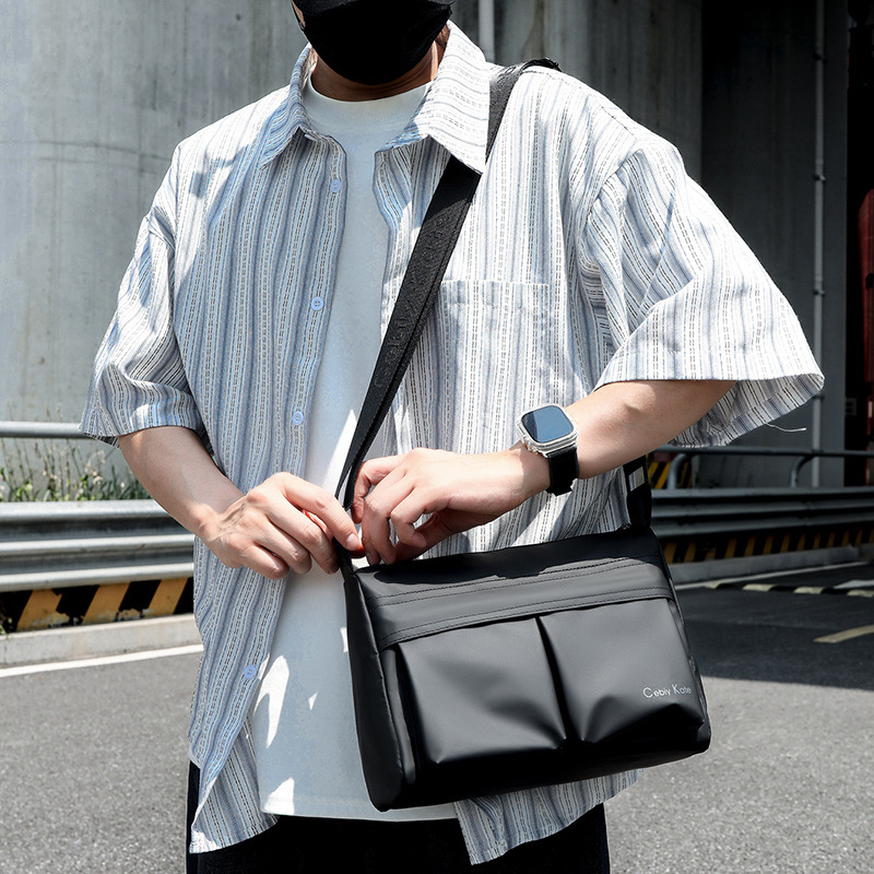 Muška crossbody torba od najlona, vodootporna, gradski stil, za svakodnevnu upotrebu, kompatibilna s 10-inčnim prijenosnikom