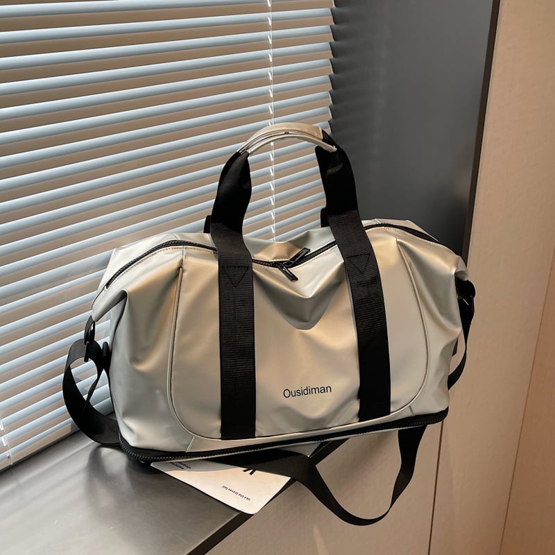 Geantă de călătorie cu capacitate mare pentru escapade scurte, ușoară, impermeabilă, unisex; material PU; căptușeală poliester; volum 20–35 L; funcții: ultra ușoară, protecție a coloanei, separare uscat-umed