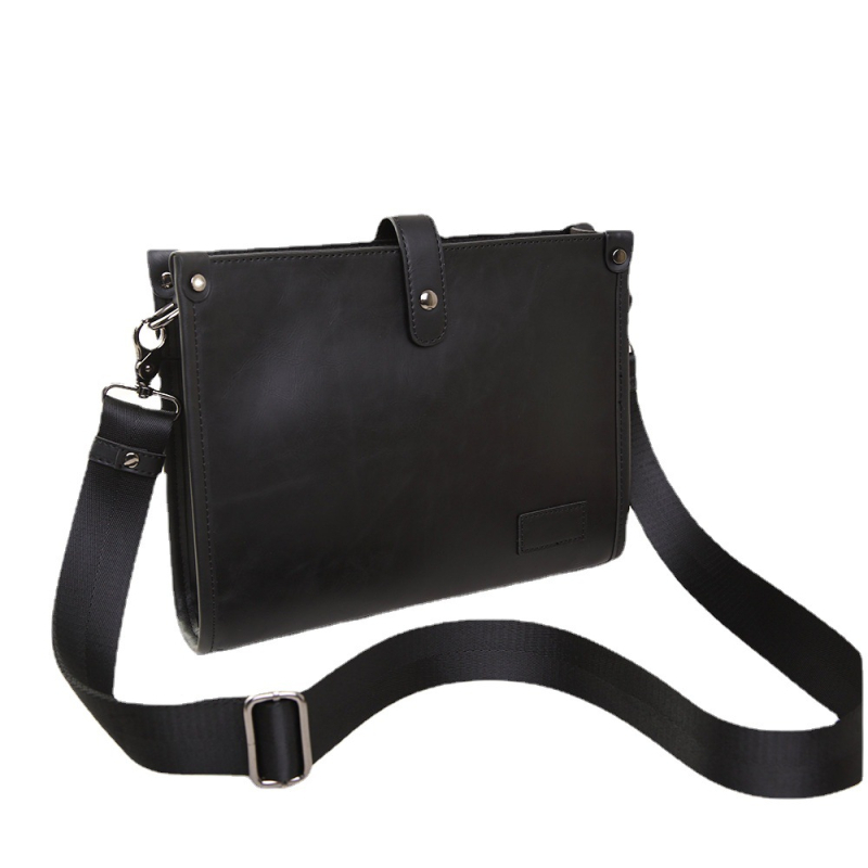 Muška crossbody torba od PU kože, jednobojna, podstava od poliestera i pamuka, unutarnji džep sa zatvaračem