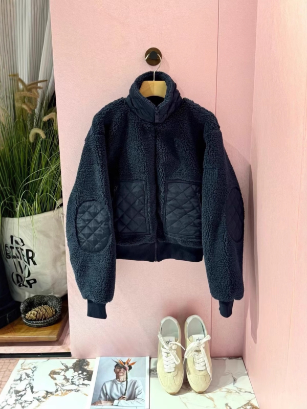 Geacă damă cu guler înălțat, din bumbac 80–90%, Primăvara 2025