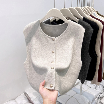Bez rukava kardigan-vest s okruglim izrezom - Najlon 50–70%, ovčji velur pleteni materijal, jednobojna, srednja debljina