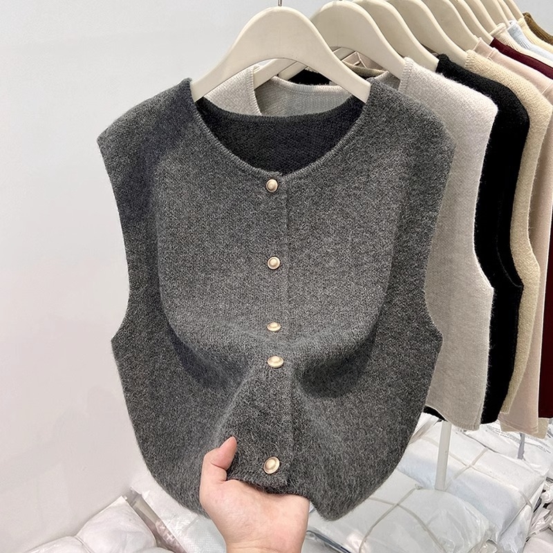Bez rukava kardigan-vest s okruglim izrezom - Najlon 50–70%, ovčji velur pleteni materijal, jednobojna, srednja debljina