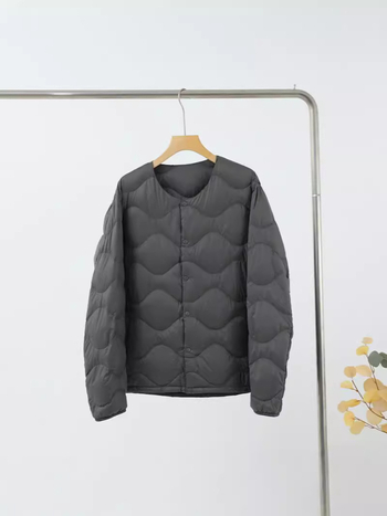 Ανδρικό μπουφάν με γέμισμα από πούπουλα πάπιου, 650 γέμισμα, λεπτό, εξωτερικό ύφασμα νάιλον και επένδυση νάιλον, liner σε στυλ Κορέας, κούμπωμα μονόσπαστο (-5°C έως 0°C)