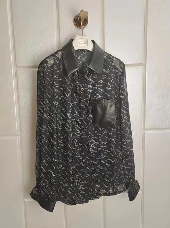 Dámska košeľa z ovčej kože s chiffon panelmi, dlhý rukáv, zapínanie s prackami, jeseň-zima 2025