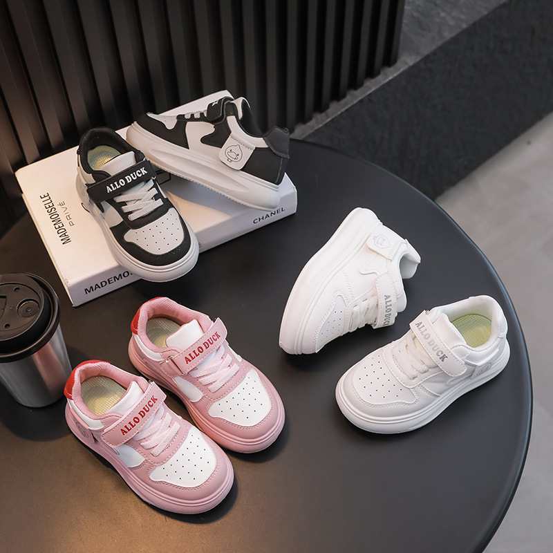 Dječje tenisice s prozračnim mrežastim gornjim dijelom, lagane, protivklizna ravna potplat, Velcro kopčanje, unisex.