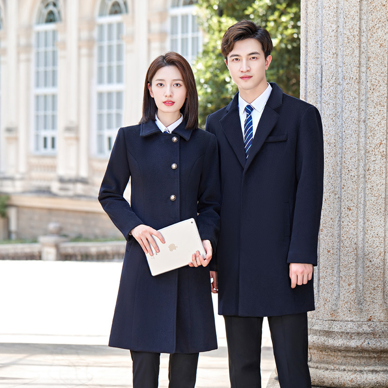 Palton din lână, unisex, lungime medie, pentru manager hotelier — vestimentație de birou, amestec lână 50–70% și poliester 30–50%, iarnă 2024