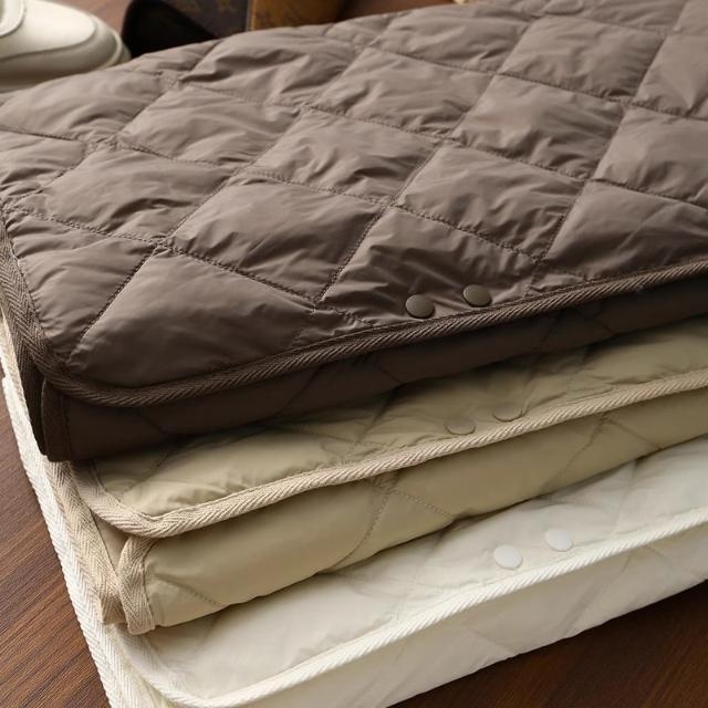 Γυναικείο quilted γιλέκο με κουκούλα, ελαφρύ και ζεστό, κανονική γραμμή, λαιμός polo, ύφασμα chenille, 90–95% ελαστάν