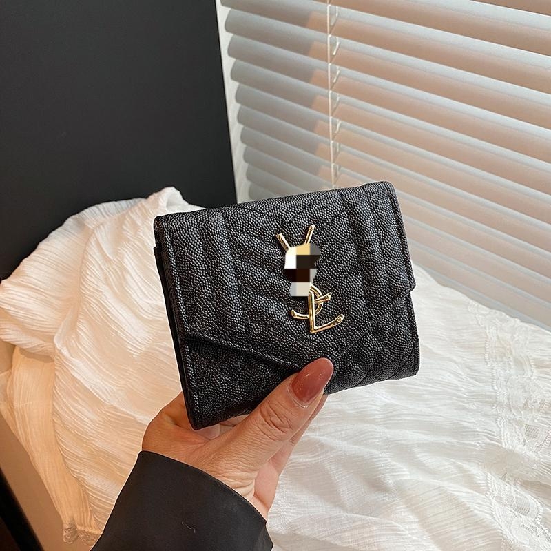 Kompakt PU pénztárca betűmintával, kártyatartó és érmes rekesz, PU bélés, ősz 2025