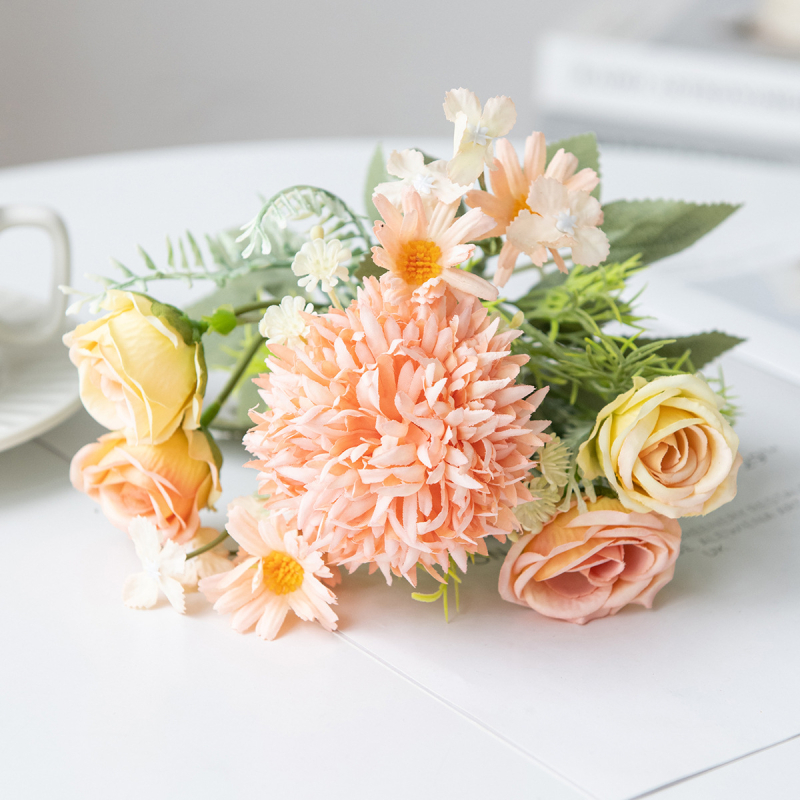 Bukete svilenih cvjetova Rose Pistil — vrsta: Rose, materijal: svilen cvjetovi, namjena: vjenčanja, vanjska dekoracija, rekviziti za fotografiranje