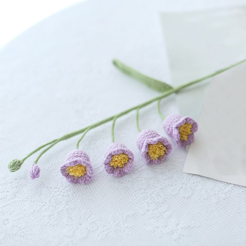 Horgolt gyapjú virág ruhákhoz és kiegészítőkhez; Lily of the Valley variáció; márka Sister rabbit; felhasználás: esküvő, fotórekvizit, otthoni dekoráció