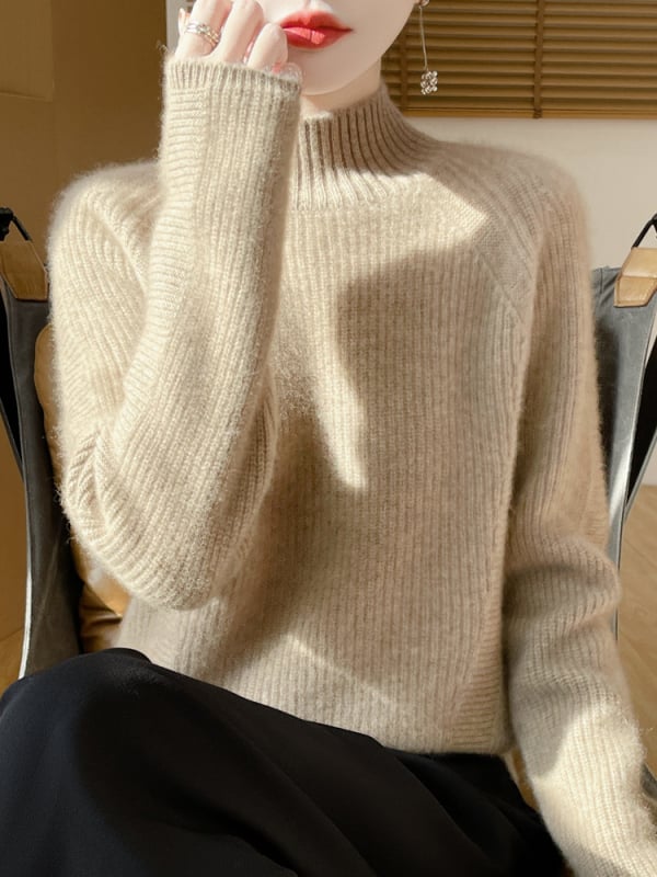 Női kapucnis gyapjú pulóver félmagas gallérral, raglán ujjak, vast kötés, 95% feletti gyapjú, lazán szabott, őszi-téli