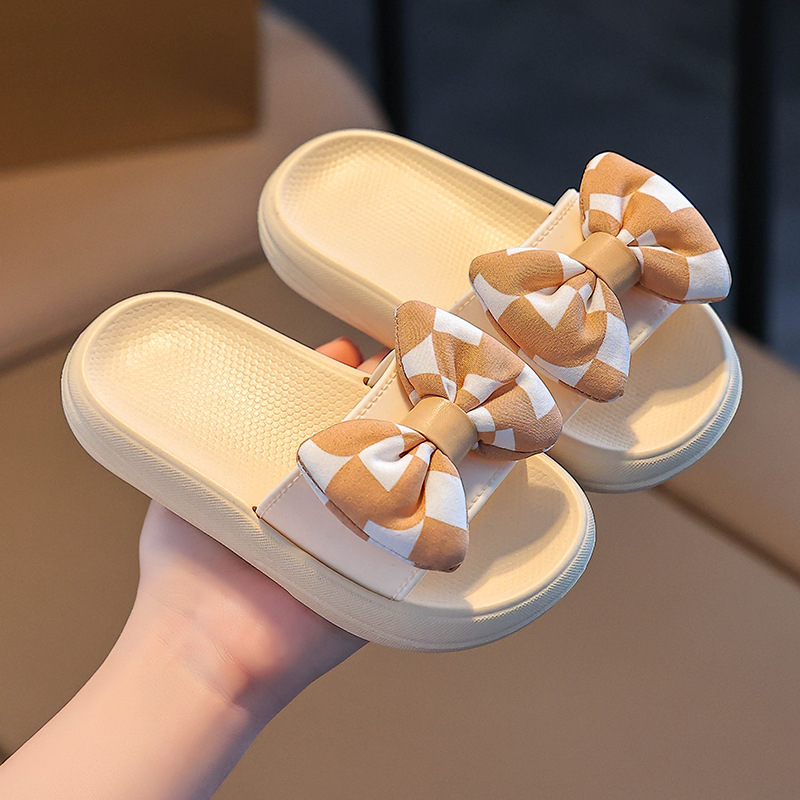 Hercegnő mintás gyerek flip-flop, EVA felső rész és talp, csúszásmentes, gyors száradás, kopásálló