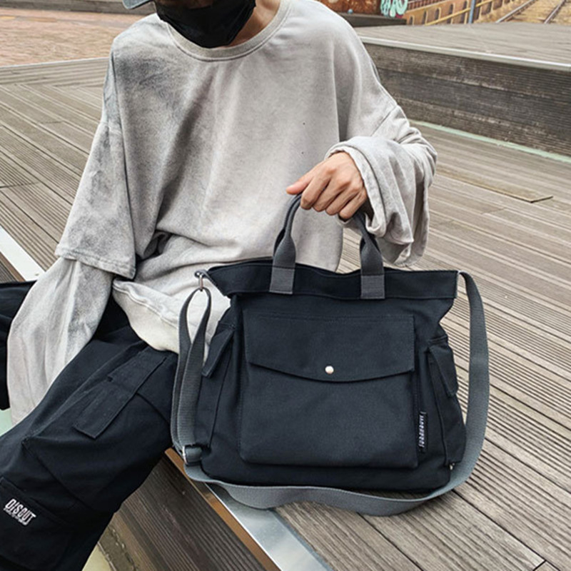 Чанта Tote от платно със стил малък квадрат, хоризонтална форма, магнитно закопчаване и открит джоб