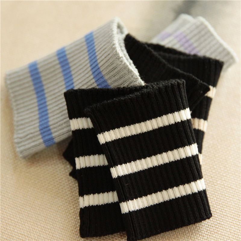 Pletena visoka ogrlica za vrat — prugasti uzorak, širina 7 cm, podstava od vune, ležerni stil