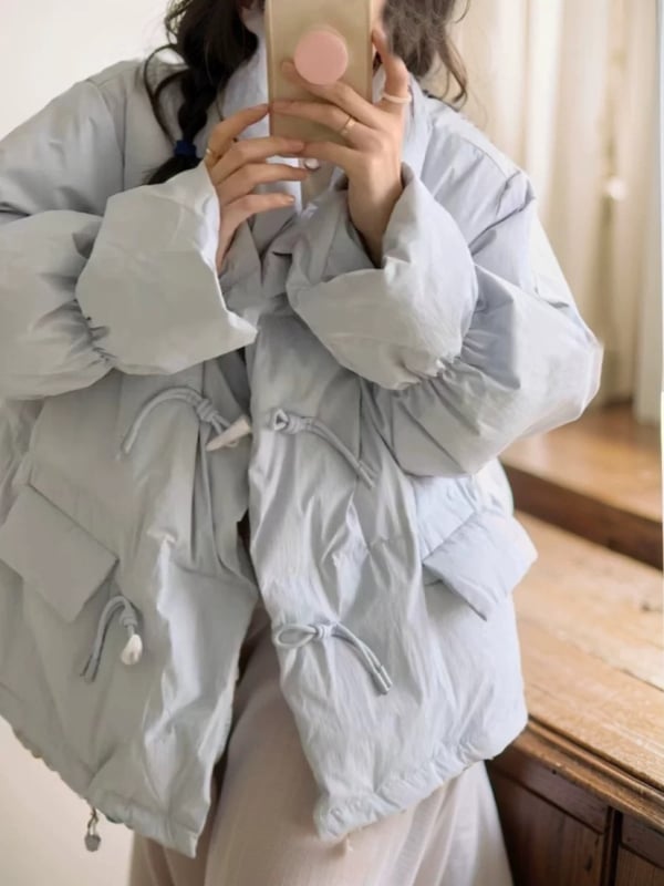 Púšový kabát s Chenille látkou, hrubý, obsah peria 51–55%, ultra krátka dĺžka ≤40 cm