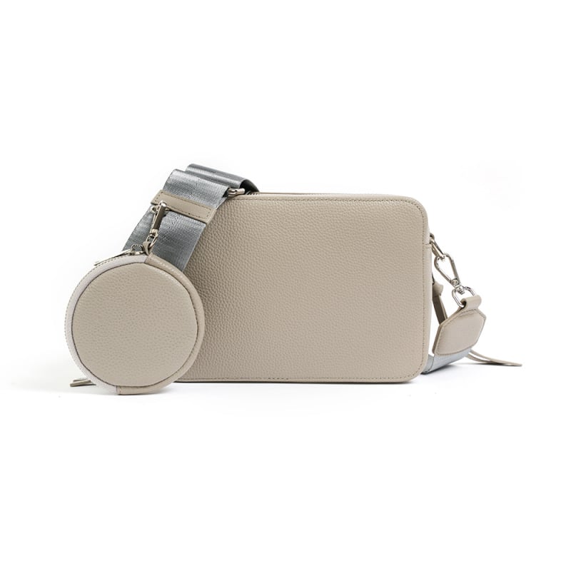 Ženska crossbody torbica od kože prvog sloja, prava koža, gradski minimalistički stil, vodoravni kvadratni oblik, zatvarač na zip