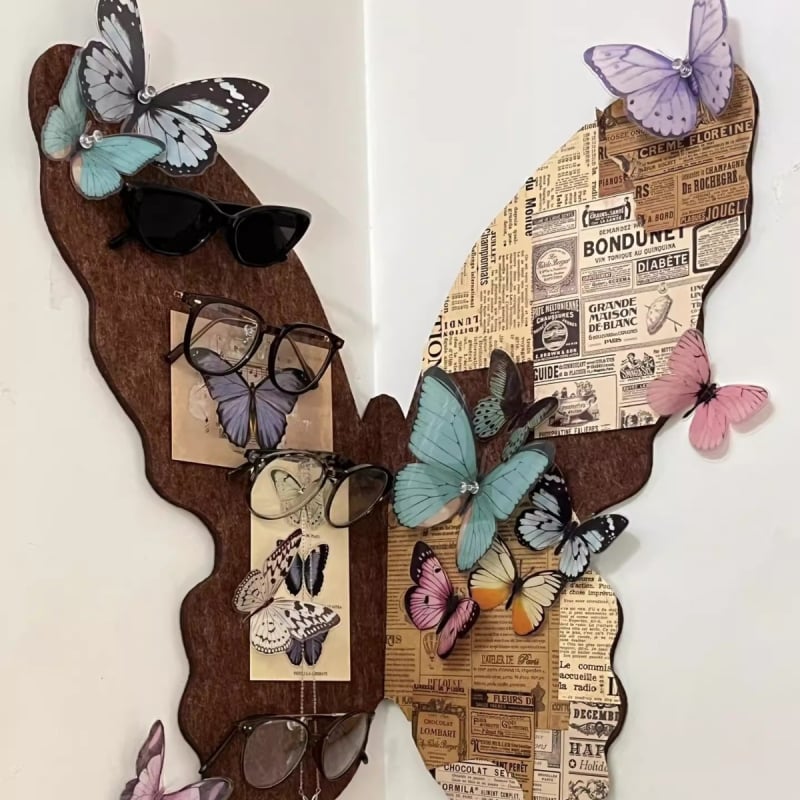 3D pillangó filc falpanel bejárathoz — dekoratív falidísz fotófal és TV-háttérhez (Anyag: poliészter rost; Funkciók: nedvességálló, molyok elleni, szennyeződés elleni, penészálló)