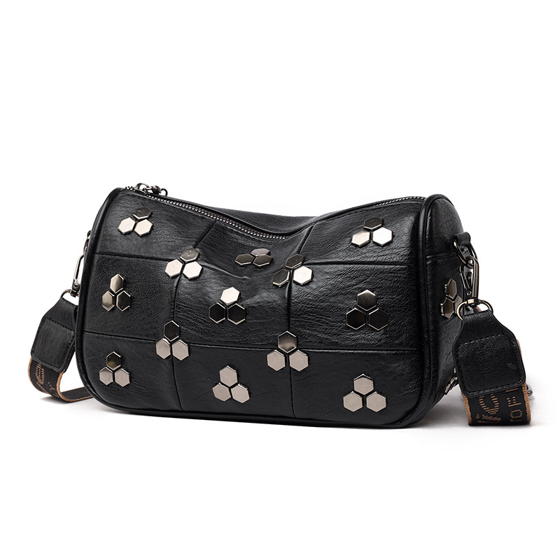 Geantă crossbody tip pernă din țesătură de înaltă calitate, închidere cu fermoar, buzunare interne pentru telefon și documente, căptușeală poliester