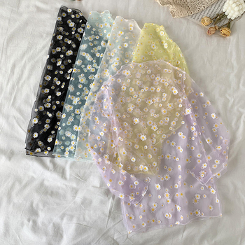 Női csipkés hosszú ujjú póló nyomott mintával, nylon-pamut keverék, kerek nyakú, szűk fazon