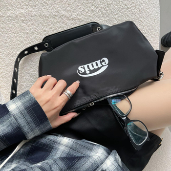 Geantă crossbody pentru femei Dumpling, material Oxford, formă de scoică, închidere cu fermoar, buzunar pentru laptop, buzunar cu fermoar