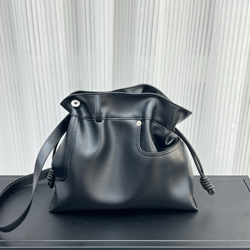 Dumpling Bag Tote – velika kapaciteta, Oxford platno, unutarnja džep za telefon, kanvas podstava, vodoravni pravokutni oblik, otvor na vrhu, dvostruke naramenice