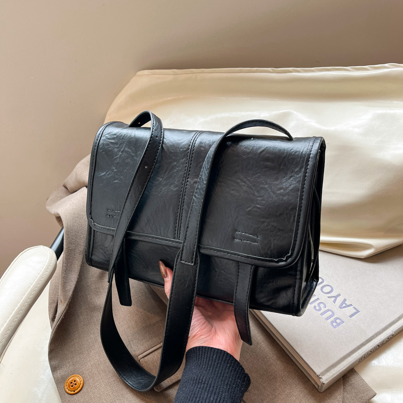 Korejskog stila PU kožna messenger torba, preko ramena, gradski minimalistički dizajn, horizontalan kvadratni oblik, džep sa zipom i džep za telefon