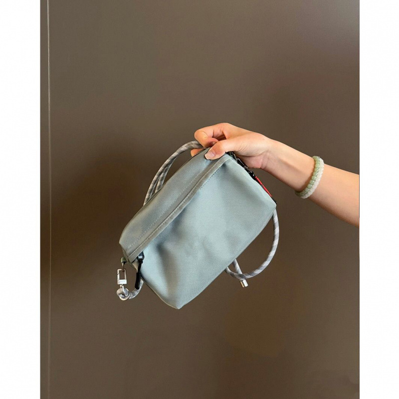 Crossbody torba, unisex stil, poliester materijal, kvadratni dizajn, proljeće 2025 izdanje