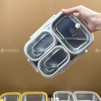 Ebéddoboz, mikrohullámú sütőben használható, 304 rozsdamentes acél, három rekesz, zárható, kapacitás 800-1000 ml