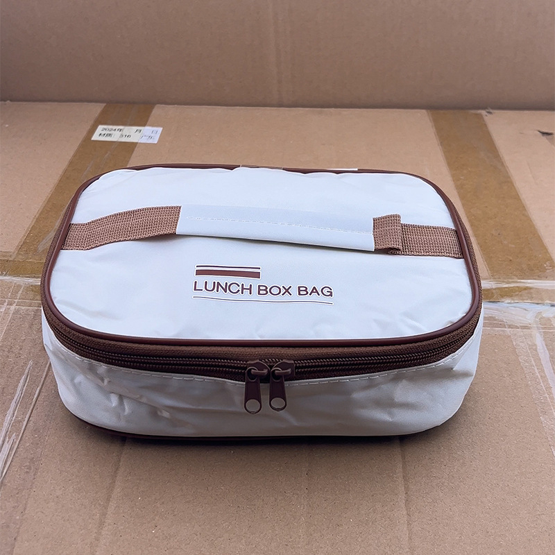 Ebéddoboz, mikrohullámú sütőben használható, 304 rozsdamentes acél, három rekesz, zárható, kapacitás 800-1000 ml