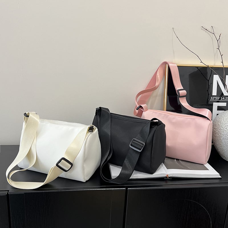 Sanaar Mala kvadratna crossbody torba, Oxford platno, horizontalni kvadratni oblik, zatvarač, unutarnja džep sa zatvaračem, poliester podstava