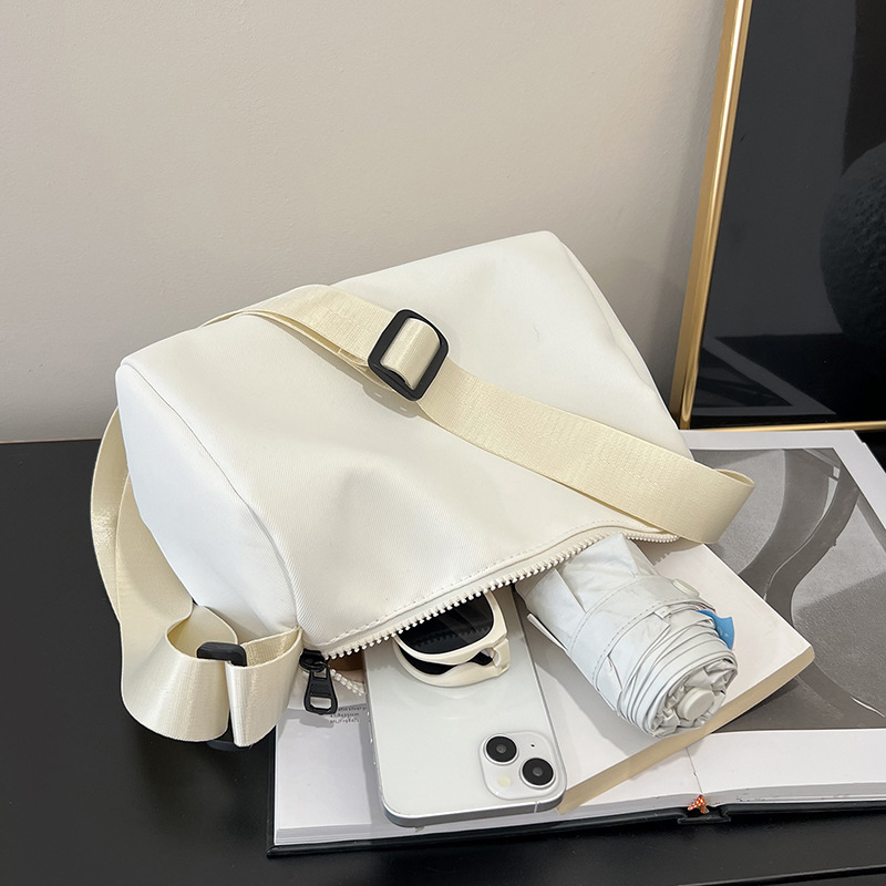 Sanaar Mala kvadratna crossbody torba, Oxford platno, horizontalni kvadratni oblik, zatvarač, unutarnja džep sa zatvaračem, poliester podstava