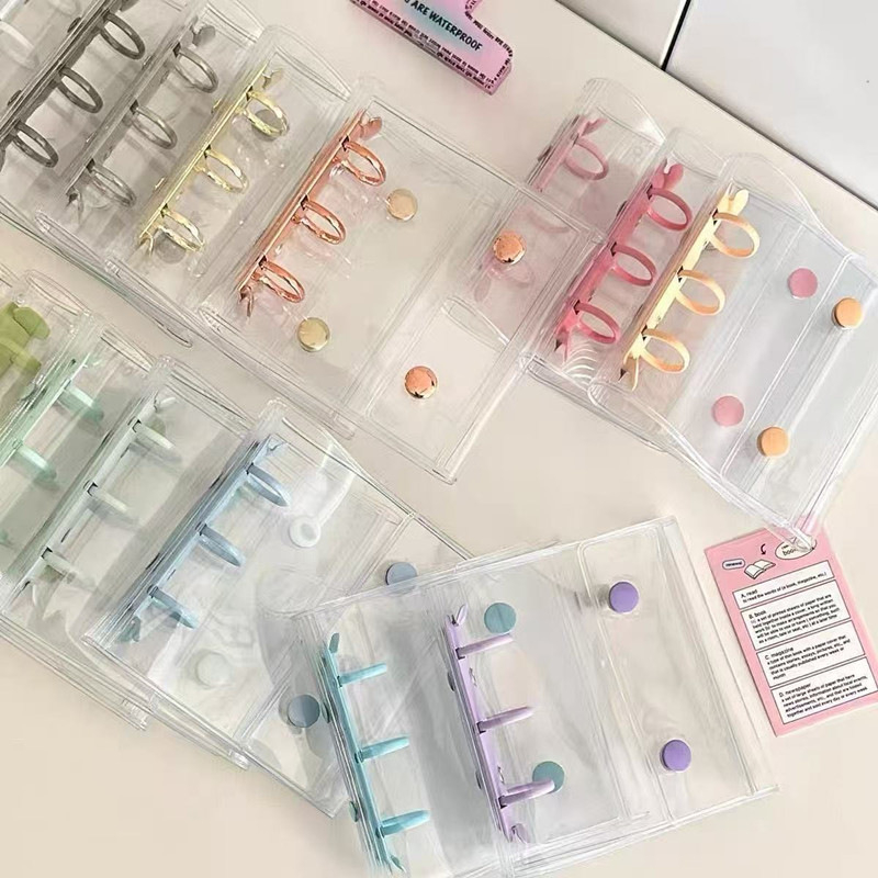 WR-09 PVC kötőfűzet, 3 lyukú, csatt 90 mm, lemez 1 mm, hát 2 cm, általános papírméret