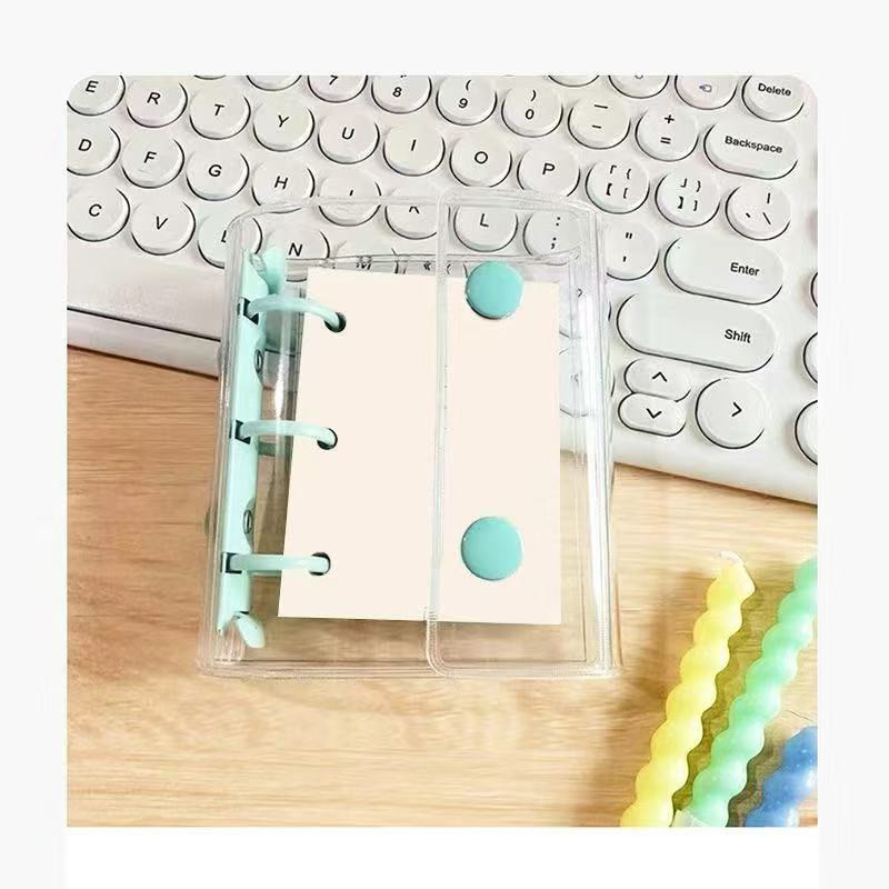 WR-09 PVC kötőfűzet, 3 lyukú, csatt 90 mm, lemez 1 mm, hát 2 cm, általános papírméret