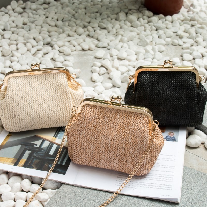 Geantă crossbody din paie, în stil național literar-artistic, formă mică pătrată, închidere cu clapetă, formă 20213