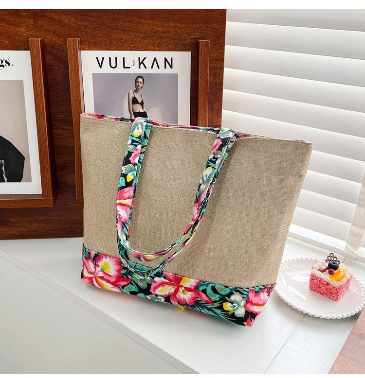 Geantă Tote, Stil Național Literar-Artistic, Material din paie, Formă orizontală pătrată, Închidere cu fermoar, Căptușeală din poliester, Două bretele