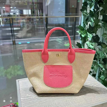 Geantă din paie pentru umăr, formă orizontală pătrată, închidere magnetică, buzunar pentru telefon și ID, căptușeală poliester — Primăvara 2025