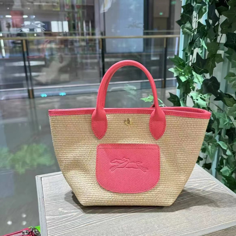 Geantă din paie pentru umăr, formă orizontală pătrată, închidere magnetică, buzunar pentru telefon și ID, căptușeală poliester — Primăvara 2025