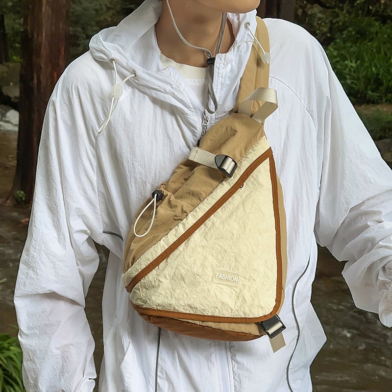 Unisex vanjska crossbody torba, urban stil jednostavnosti, najlon konstrukcija, vertikalni kvadratni oblik, zatvaranje zipom