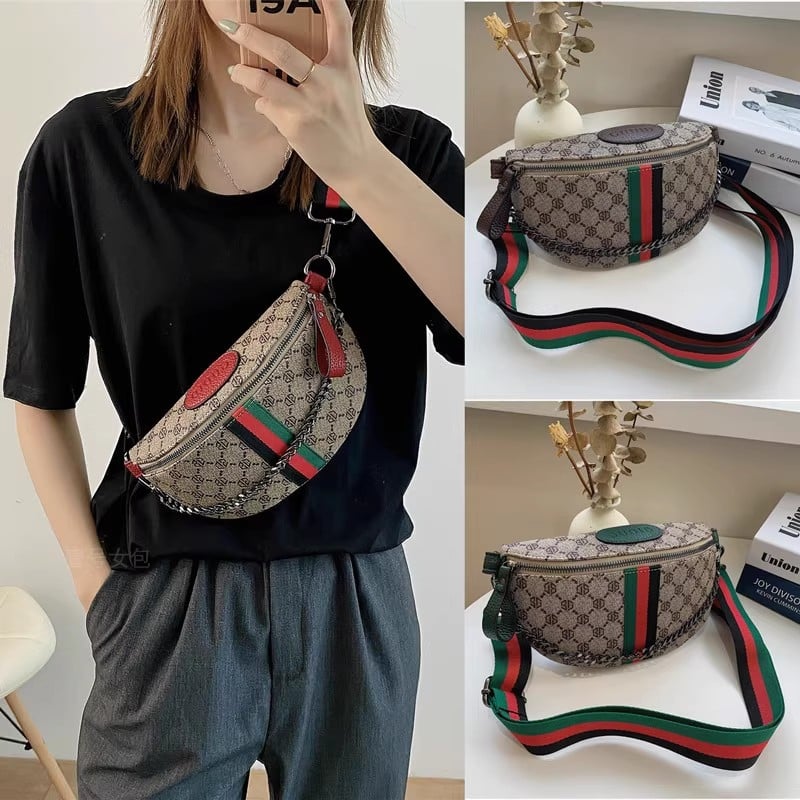 Geantă de umăr cu lanț – PU piele, căptușeală poliester, închidere cu fermoar, buzunar interior cu fermoar, structură moale