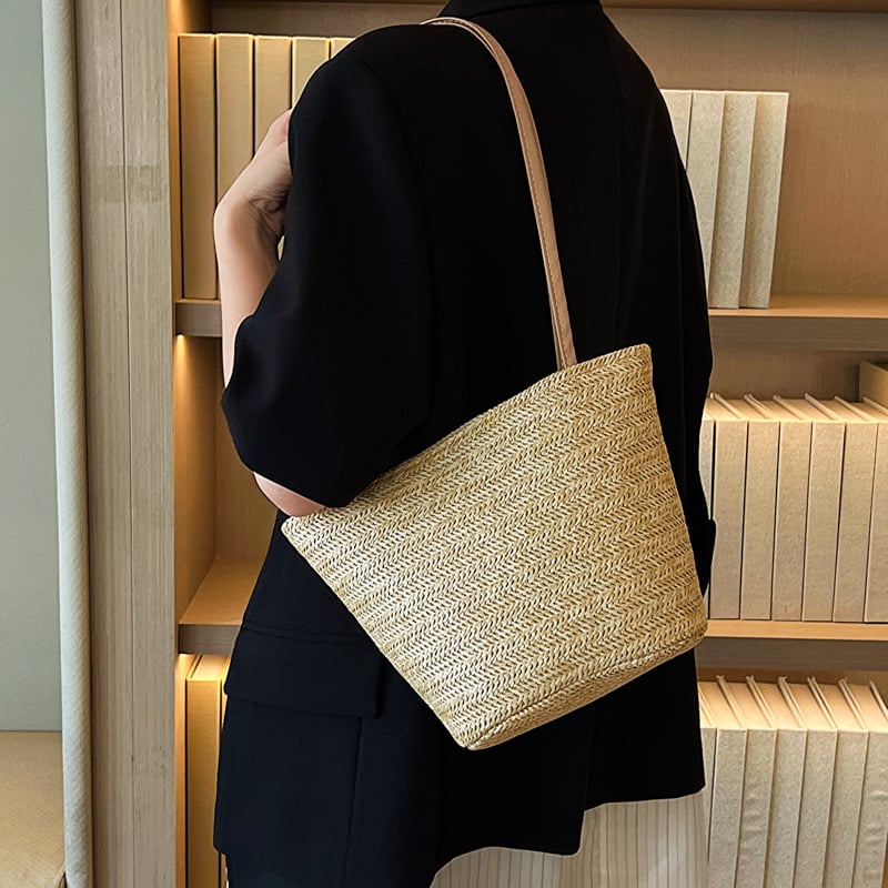 Geantă tip bucket - din paie, stil Urban Simplicity, formă găleată, primăvara 2024, căptușeală poliester