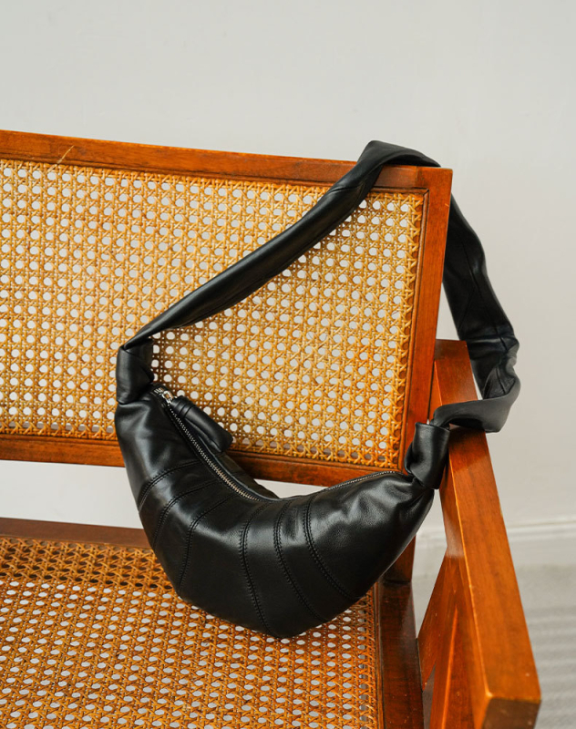 Geantă Dumpling din piele naturală, textură de piele de oaie, stil street, fermoar, căptușeală din pânză