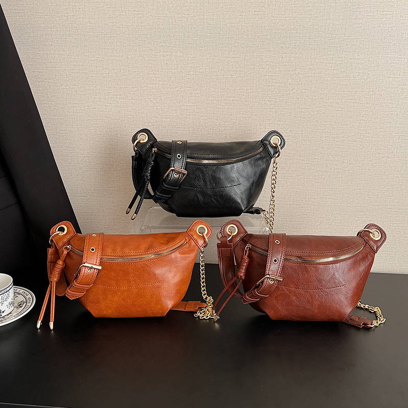 Ženska crossbody torbica u europskom retro stilu, PU koža, podstava od poliestera, zatvarač, unutarnji džepovi sa zipom i džep za dokumente, uspravni kvadratni oblik, jednosmjeran remen