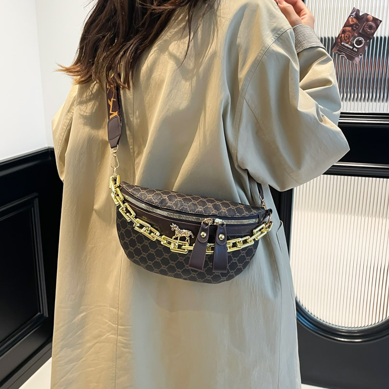 Crossbody torba s lancem remenom, PU materijal, zatvarač, podstava od sintetičke kože, jesen 2025