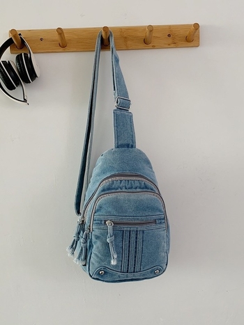 Unisex Chest Bag, denim ύφασμα, κάθετη ορθογώνια μορφή, κλείσιμο με φερμουάρ, επένδυση πολυεστέρα