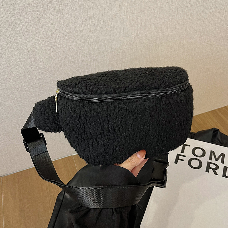 Unisex pliš torba preko tijela sa zatvaračem na zip, laminirani unutarnji džep, poliester podstava, jesen 2025