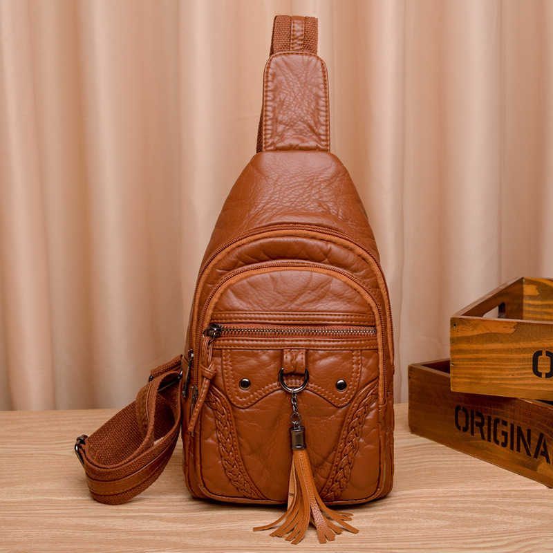 Ženska crossbody torba od PU kože, vertikalni kvadratni oblik, zatvarač, podstava od poliestera, unutarnji džepovi