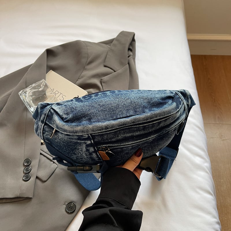 Ženska crossbody torba - gradska jednostavnost (materijal: platno, zatvaranje zatvaračem, podstava od poliestera, jesen 2025)